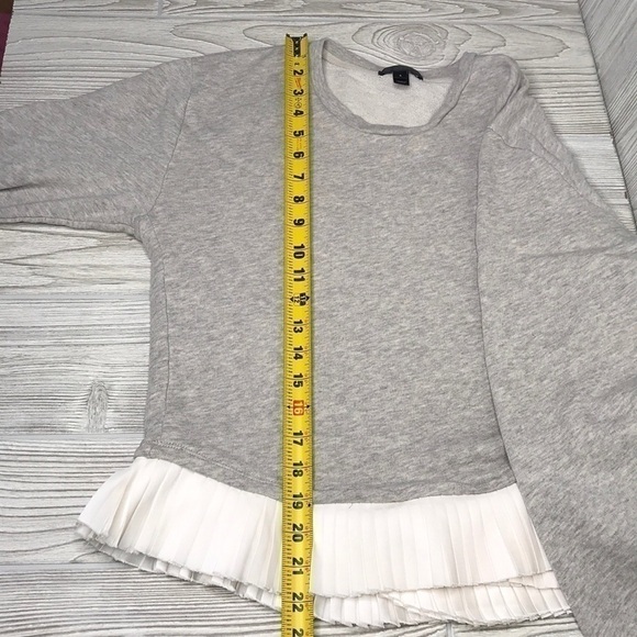 J. Crew Ruffle Hem Gray Crew Sweatshirt - Picture 5 of 11